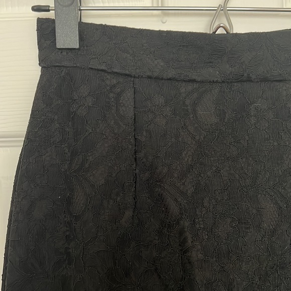 {Jennifer Lopez} Black Lace Skirt - Picture 3 of 6